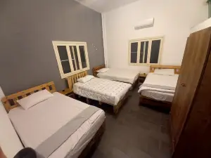 roots_55lb villa in Jadra chouf /private pool