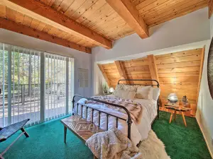 Cabin Hideaway < 1 Mi to Trinity Lake: Hike & Fish