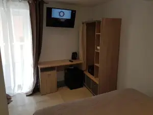 L'Escale Chambres privées Chez l'Habitant Jfdl