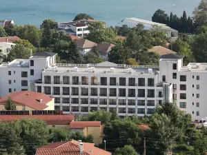 White Rock Castle Hotel & Wellness Club