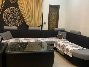워라이치  빌라  GT 라오드 구즈랏 엔타어