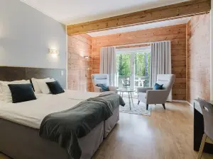 Aava Hotel