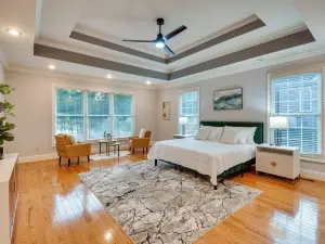 Grand Lakefront Home in Hartwell w/ Game Room!