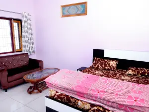HOTEL ALMORA INN