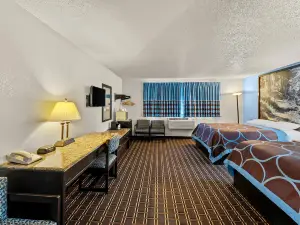 Super 8 by Wyndham New Castle