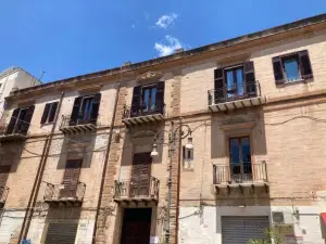 Domus Aleria Deluxe Rooms