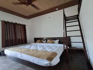 Kedar Chaukhamba Homestay