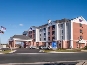 伊斯頓萬楓酒店及套房