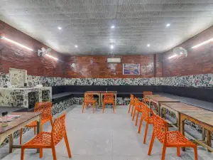 Hotel O A.S.Castle