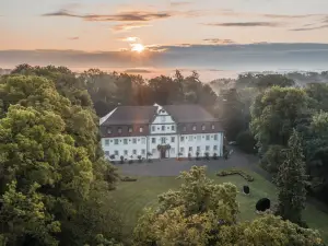 Wald & Schlosshotel Friedrichsruhe