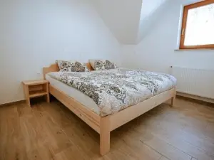 Apartments Čenda