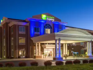 Holiday Inn Express & Suites LEXINGTON DTWN AREA-KEENELAND by IHG