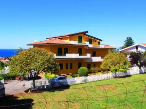 Appartamenti Del Sole
