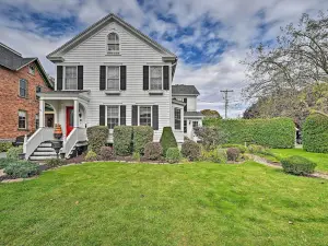 Unique and Historic Home Walk to Lake Champlain