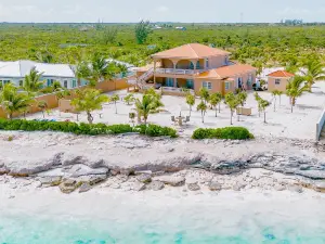 5 Bdr Beachfront Home-Turks & Caicos