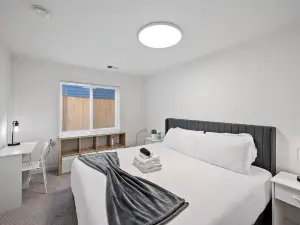 Charming 1-bedroom house in Seattle with AC