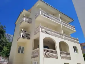 Villa Star