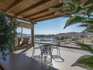 Sunshine Apartments