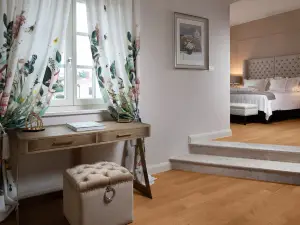 Villa in Vabriga with Private Pool & Garden