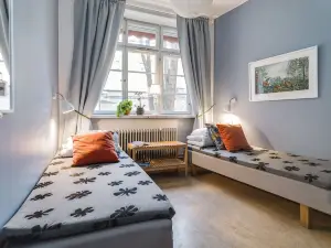 Castanea Old Town Hostel