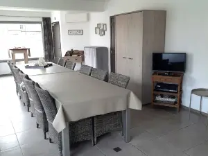 De Reünie - Duplex Appartement Met Fietsgarage