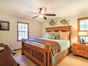 Waterfront West Point Lake Cabin w/ Private Dock!