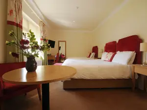 Casey's Hotel