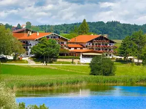 Aktiv- und Wellnesshotel湖景酒店