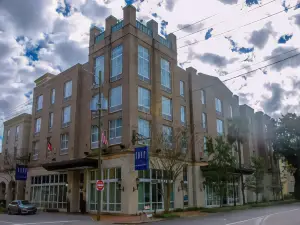Tryp by Wyndham Savannah Downtown/Historic District
