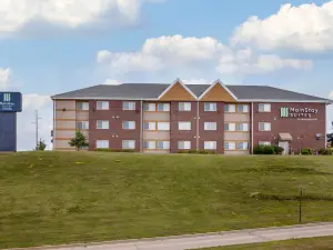 MainStay Suites Dubuque at Hwy 20