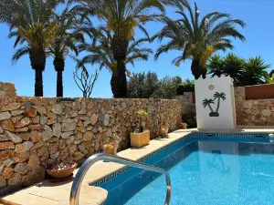 6 Guests - 3Br - Private Pool - Mountain Views