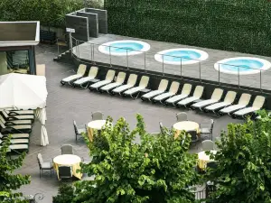 Ambasciatori Place Hotel