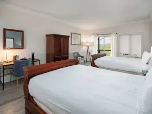 Inn at Crestwood