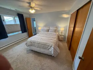 Lake James Lake House - 4 Bedroom