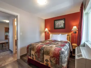 Sahara Courtyard Inn Penticton