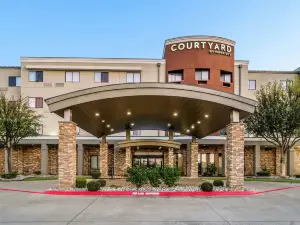 Courtyard Fort Worth West at Cityview