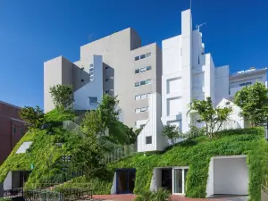 Shiroiya Hotel
