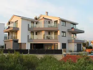 Pansion Leggero