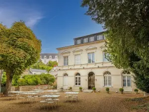 Teritoria Hôtel Le Grand Monarque
