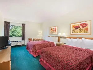 Studio 6 Suites Fremont, Oh