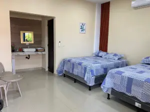 다이아몬드 비치 엘 파레돈