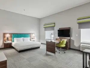 Hampton Inn & Suites Denison