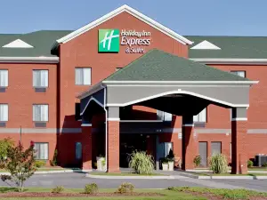 Holiday Inn Express & Suites SUFFOLK by IHG