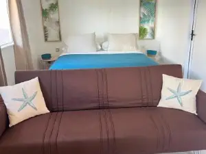 Anuarii Lodge Cash Only