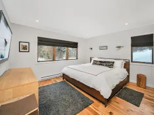 Riverside C03 - 2 Br, 2 Ba, Sleeps 6