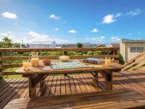 Land's Edge Eco Friendly Cottages and Apartments