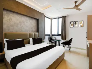 Super OYO Townhouse Oak Ratanpur Panki