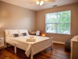 Spacious Home Close to Lots of Out/Indoor Activities Evans, GA