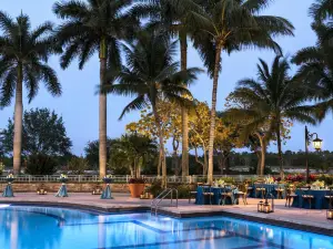 The Ritz-Carlton Naples, Tiburón