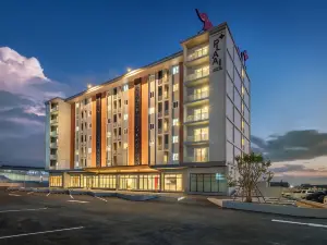 โปรไฟล์สำหรับ PLAAI Plus Hotel, Bowin บ่อวิน-ปลวกแดง